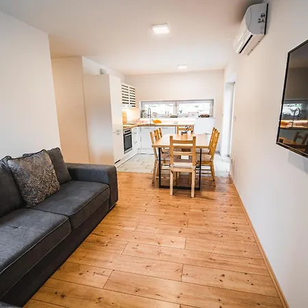 Apartment Rozalija *