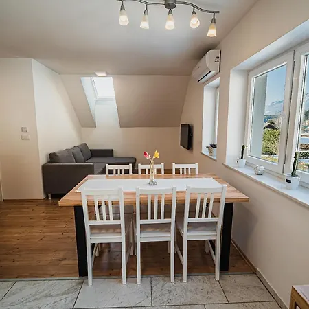 Appartement Rozalija *