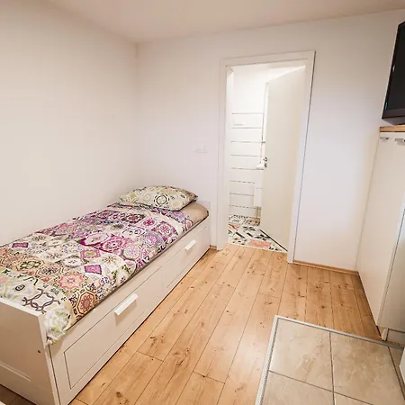 Rozalija Apartament *